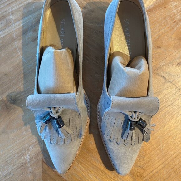 Stuart Weitzman Suede Metal Tassel Loafer in Fossil Taupe Size 7M - Picture 2 of 5